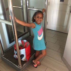 Meet your Posher, Hope